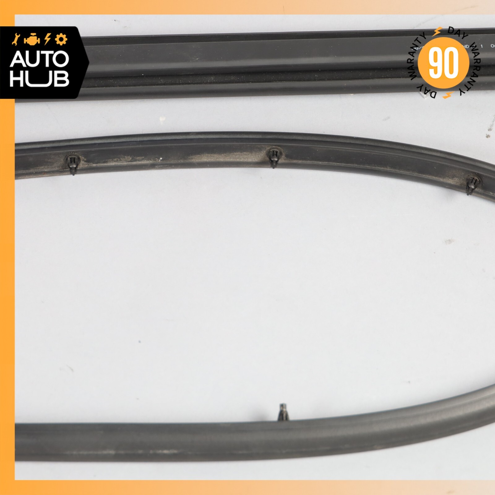 08-19 Maserati GranTurismo M145 Left Side Door Inner Seal Rubber OEM