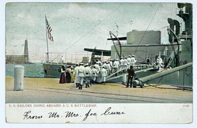 US Sailors Going Aboard US Battleship Navy Unused Bosselman Postcard