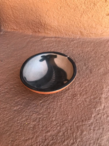 Santo Domingo Pottery Small Bowl Goat Signed By Artist Franklin Tenorio e19