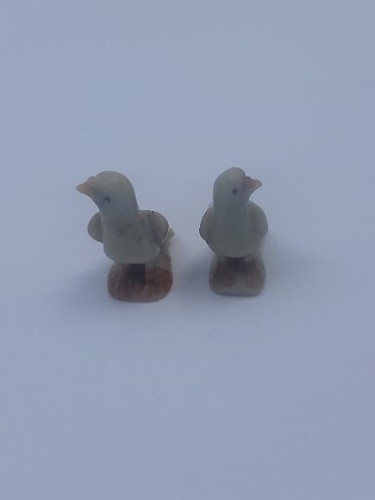 Pair Of Stone Carved Doves 1.25" Tall - Picture 2 of 7