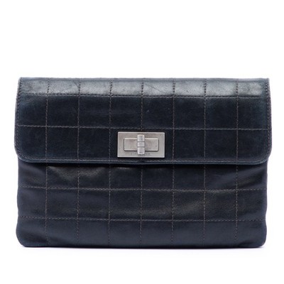 Chanel Choco Bar Lambskin Reissue 2.55 Flap Clutch Pre-Loved Black