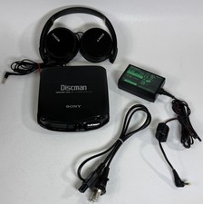 Vtg SONY DISCMAN D-131 Portable CD Player 90s SONY Headphones  Charger WORKS 