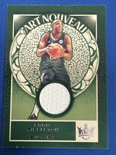 Khris Middleton 2021-22 Panini Court Kings - Art Nouveau GAME WORN Patch SP