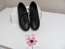 Stelle Lace-Up Black Tap Shoes Dance Shoes for Girls Size 3