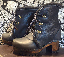 Svens Womens Black Leather Lace-Up Ankle Boot...