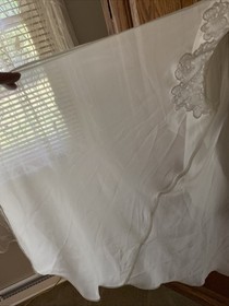 ***VINTAGE*** VAL MODE LINGERIE IVORY BRIDAL ROBE W/PUFF SLEEVES EMBROIDERY M
