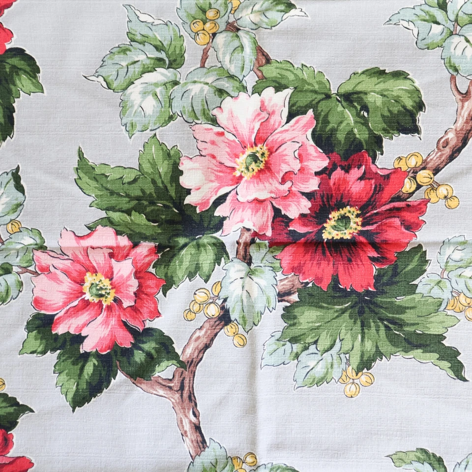 Cortina de panel de tela de tela de corteza vintage años 50 MCM rosa Twiggy floral sobre gris 23x69 Foto 4 de 4