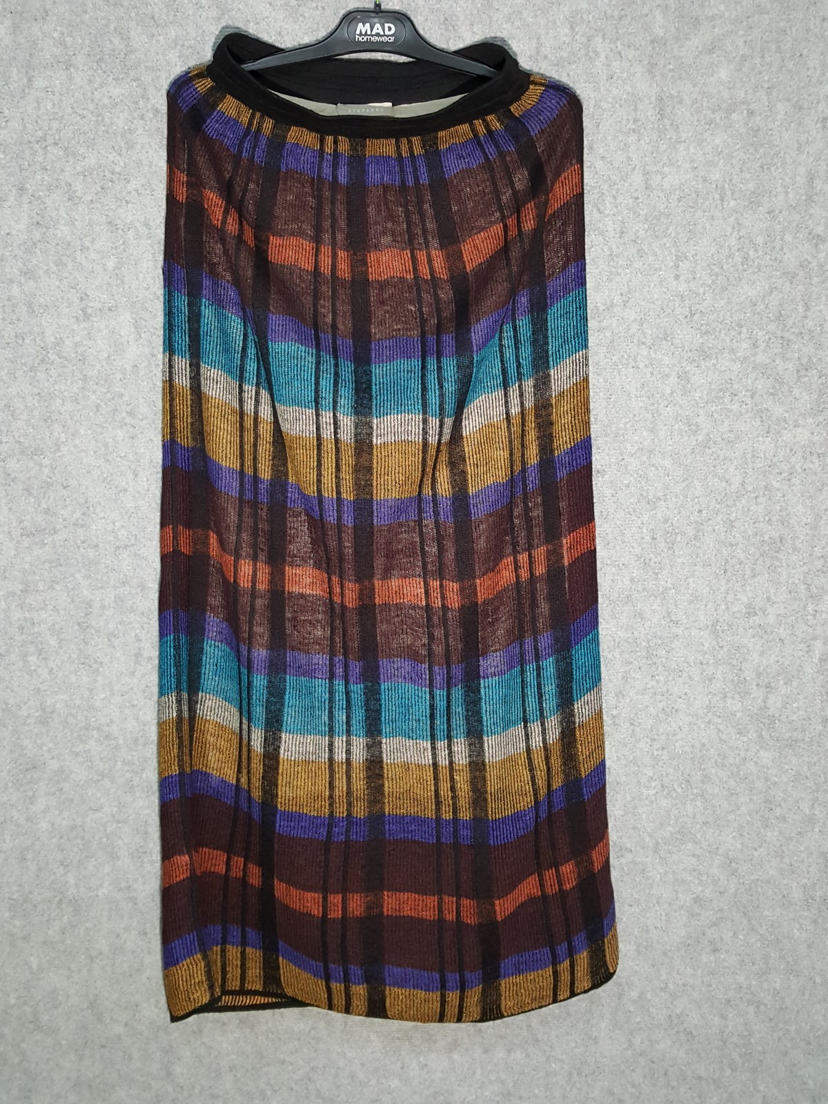 Foto 1 di 5