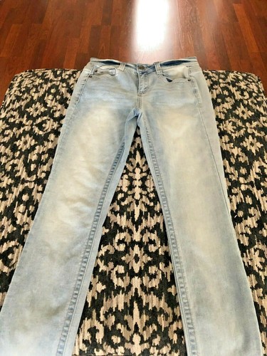 Mudd Jeans Womens Size 7 Mid Rise 