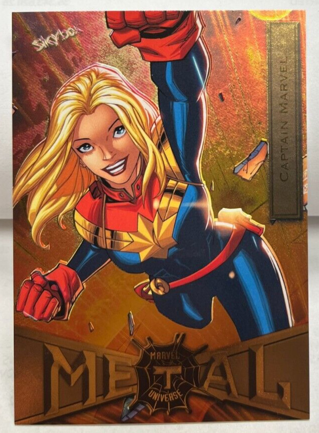 Captain Marvel 2021 Marvel Metal Universe Spider-Man Light FX Gold SP #17