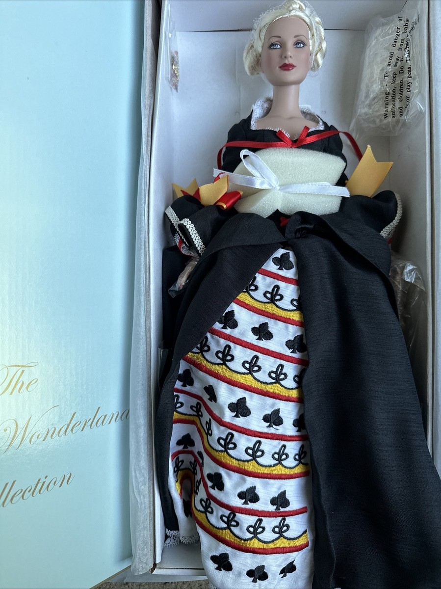 TONNER “ Queen” T8SQDD01 2008 TONNER QUEEN OF SPADES ALICE IN WONDERLAND LE 300 17