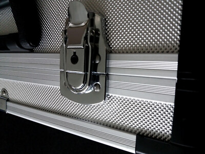 Valise à outils en aluminium - grande capacité - vide - FAMEX 704-L