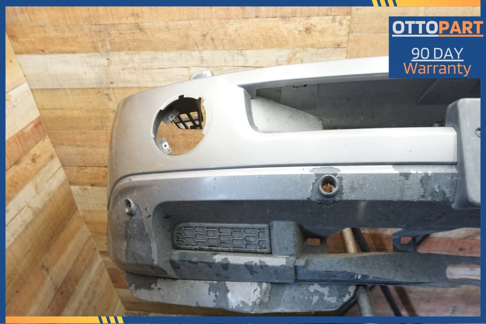 Cubierta de parachoques delantero Land Rover Range Rover Sport 2005-2009 Foto 3 de 4