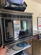 vintage amana radarange microwave oven model RSBG459P  