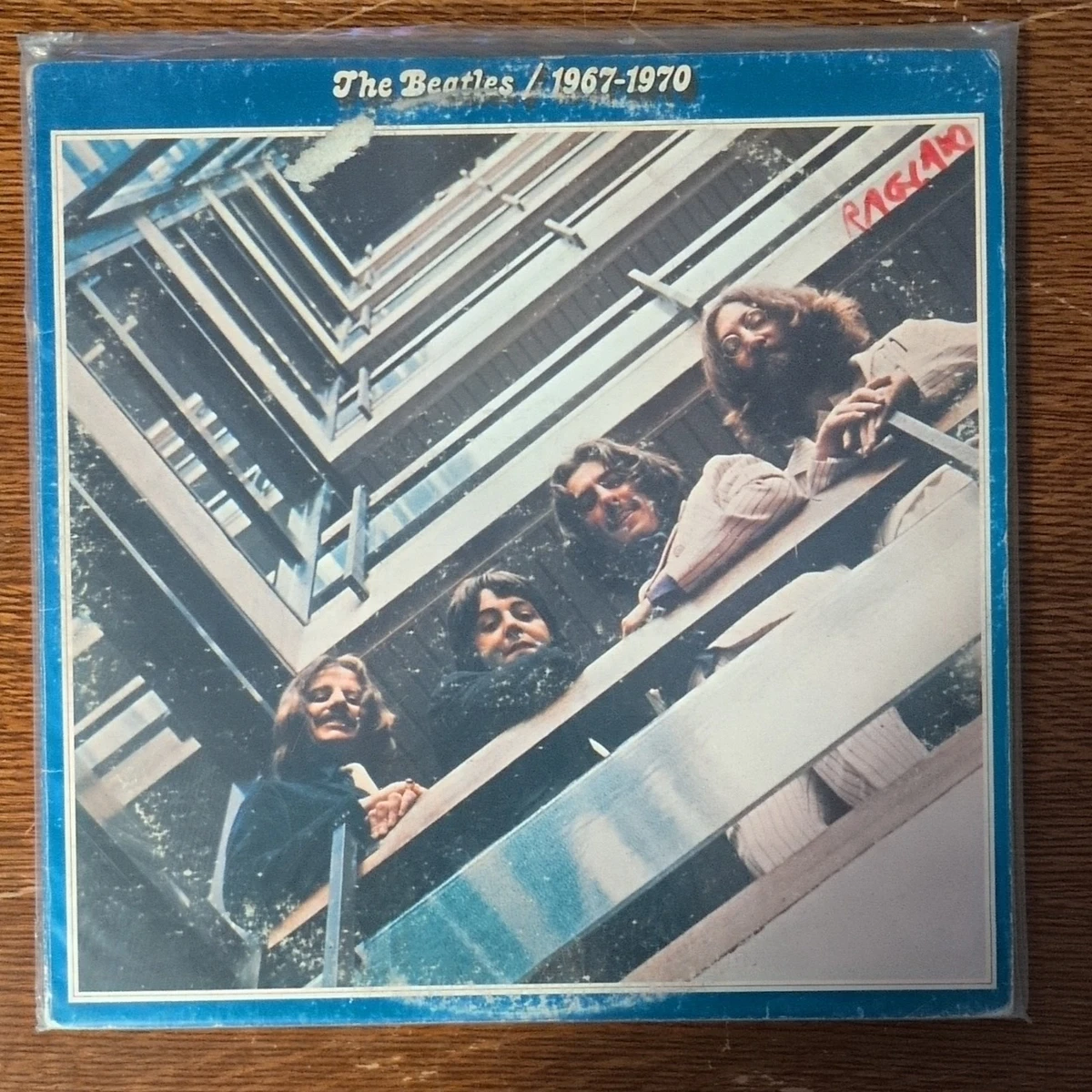 英2discs LP Beatles 1967-1970 PCS71812 APPLE /00660 Amazon.com: Beatles, The - 1967-1970 - Apple Records - PCSPP 718