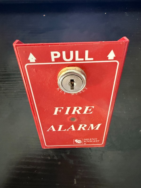 Silent Knight SD500-PS Addressable Pull Station