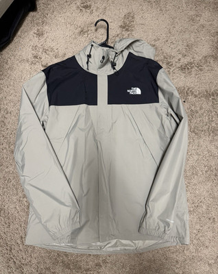 The North Face Men's Hooded Rain Jacket Gray/Black Zip XL Brand new w/o Tags