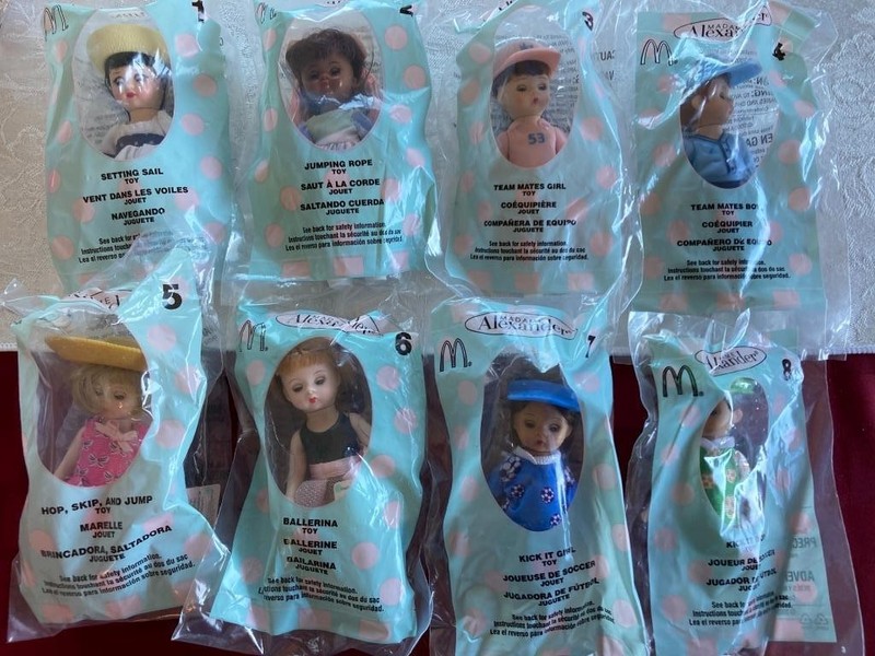 McDonald's Madame Alexander Dolls 2005 Sports Toy Premium Complete Set of 10 MIP