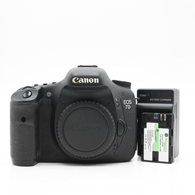 Canon EOS 7D 18MP Digital SLR Camera Body, *Read Notes #976