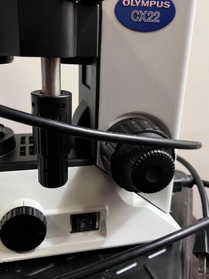 Olympus CX22RFS1 Laboratory Microscope With 4x, 10x, 40x, 100x