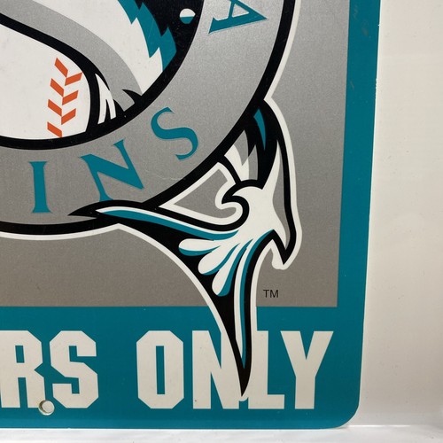 VTG 2001 Florida Marlins “Do Not Enter Players Only” Parking Sign Fan Man cave - Picture 3 of 6