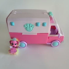 Little Live Pets Scruff-a-Luvs Surprise Vet Rescue Ambulance