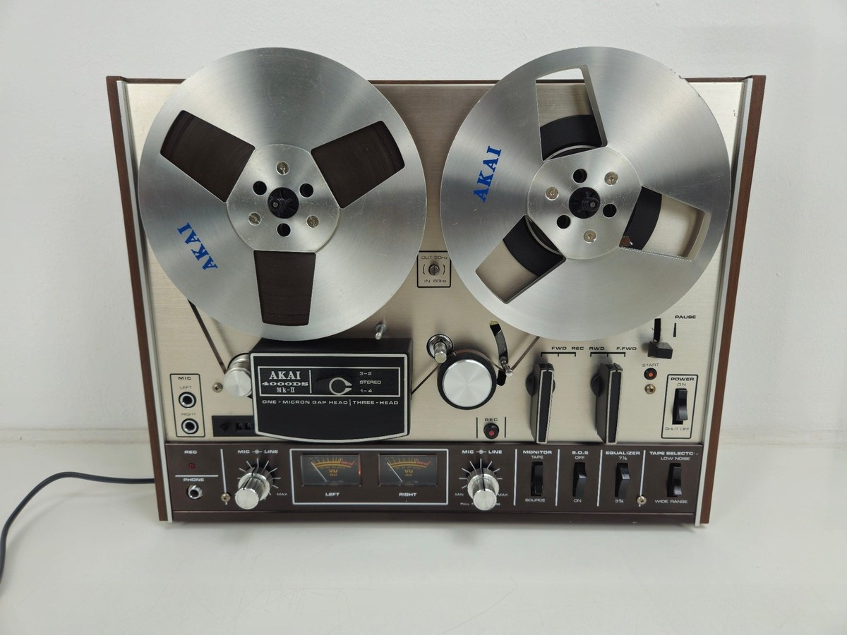 Akai - 4000DS - MK-II - Stereo Reel to Reel Tape Recorder - Belts