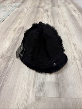 UGG Black SHEARLING Trim Bucket Hat NWT 160 women