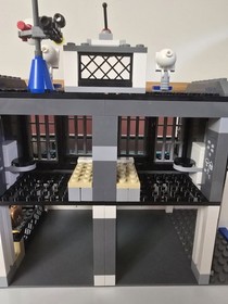 LEGO City: Police Station (7498) & Police Helicopter (7741) Both 100% Complete