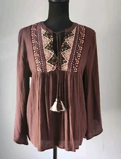 Frye and Co. womens V Neck long sleeve floral pullover blouse size Small 