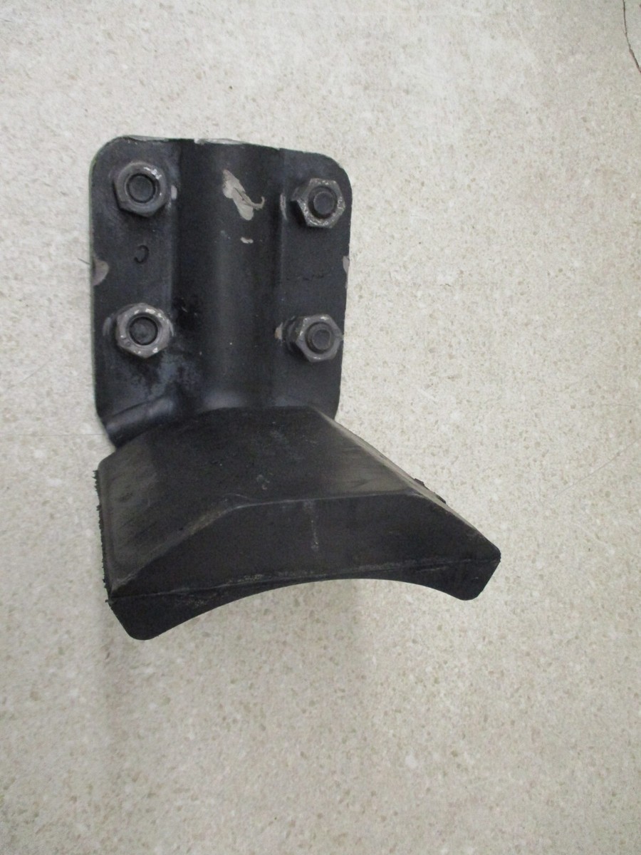 15654886 95 to 99 C1500 C2500 C3500 Rear Leaf Spring