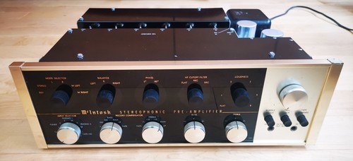 McIntosh C20 2-Channel Vacuum Tube Preamplifier (Serviced /Recapped/Tubed)