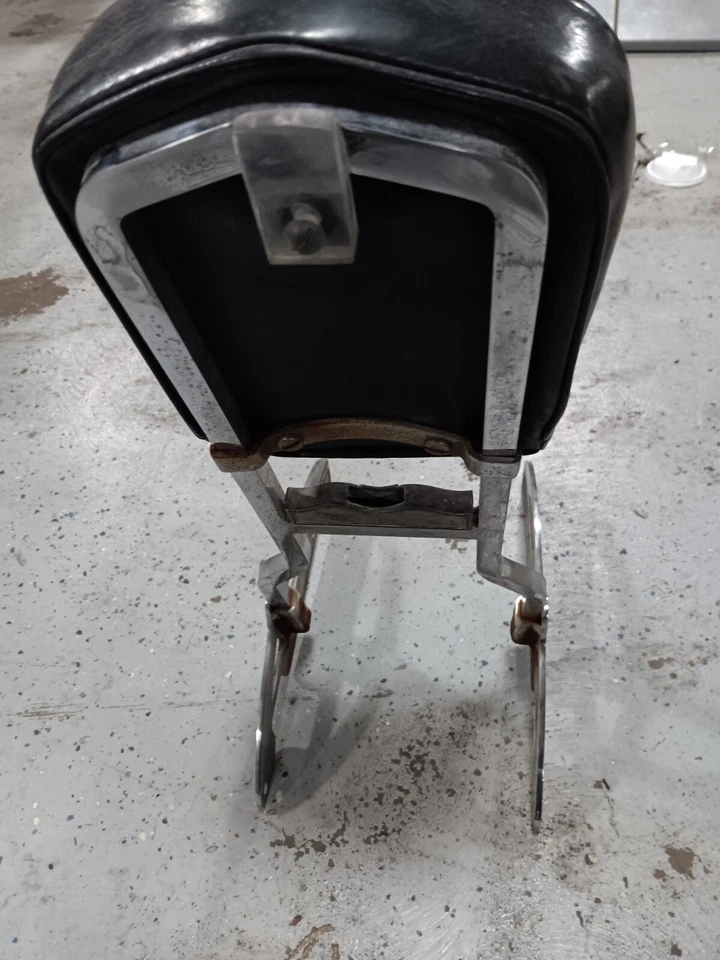 1982 harley-davidson super glide ii fxr Sissy Bar - Image 3 of 3