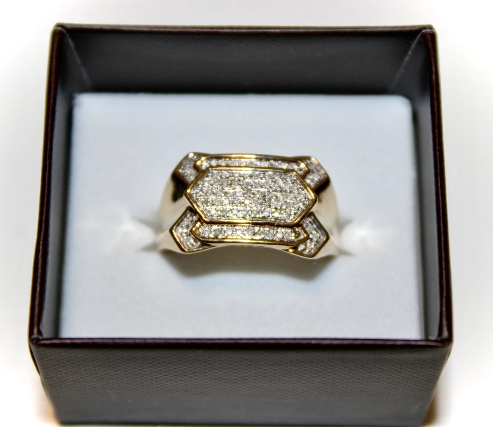 10k Solid Gold .35ct Natural Diamond Ring (Size 11) - Image 2 of 3