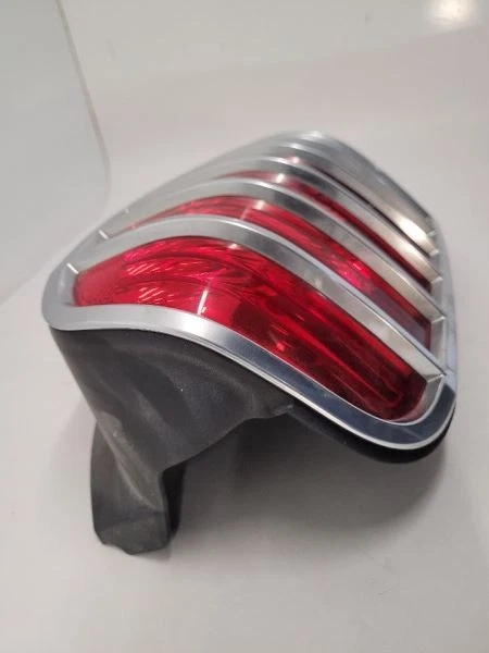 Luz trasera izquierda conductor Mercury Mariner LH 2005-2007 5E6Z13405AA        Foto 3 de 4