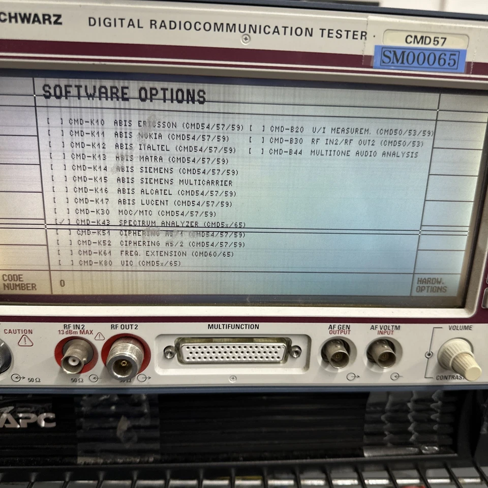 SET TEST RADIOCOMMUNICATION DIGITAL ROHDE & BLACK CMD57 **LOOK** (REF.: 961L) Foto 2 de 4