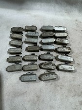 (26) Klipsy do półek Borroughs Pan - partia 26