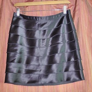 express ruffle skirt