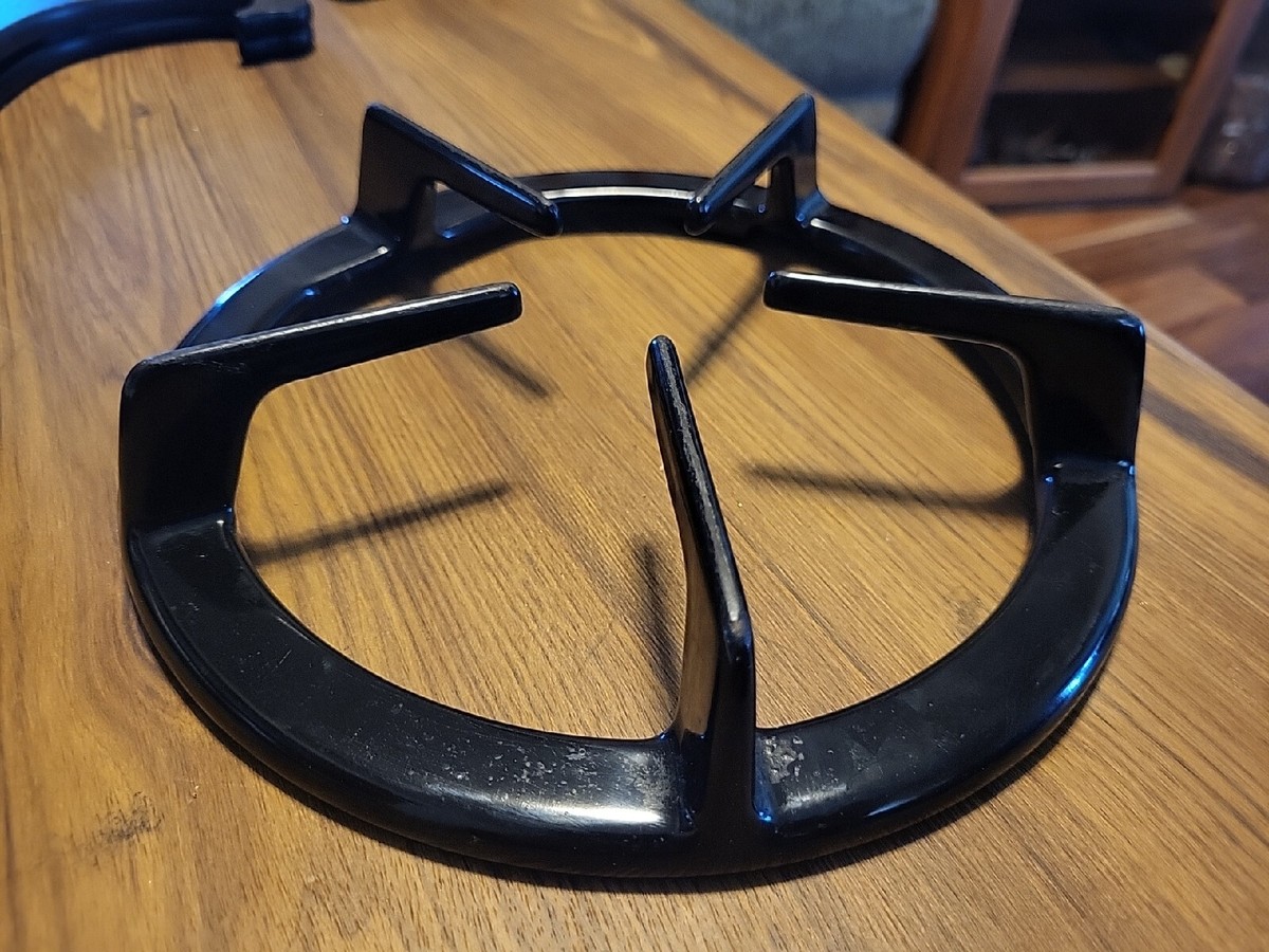 4456212 Whirlpool Gas Range Burner Grate for GLT3615gb3 Cook Top - Main Image