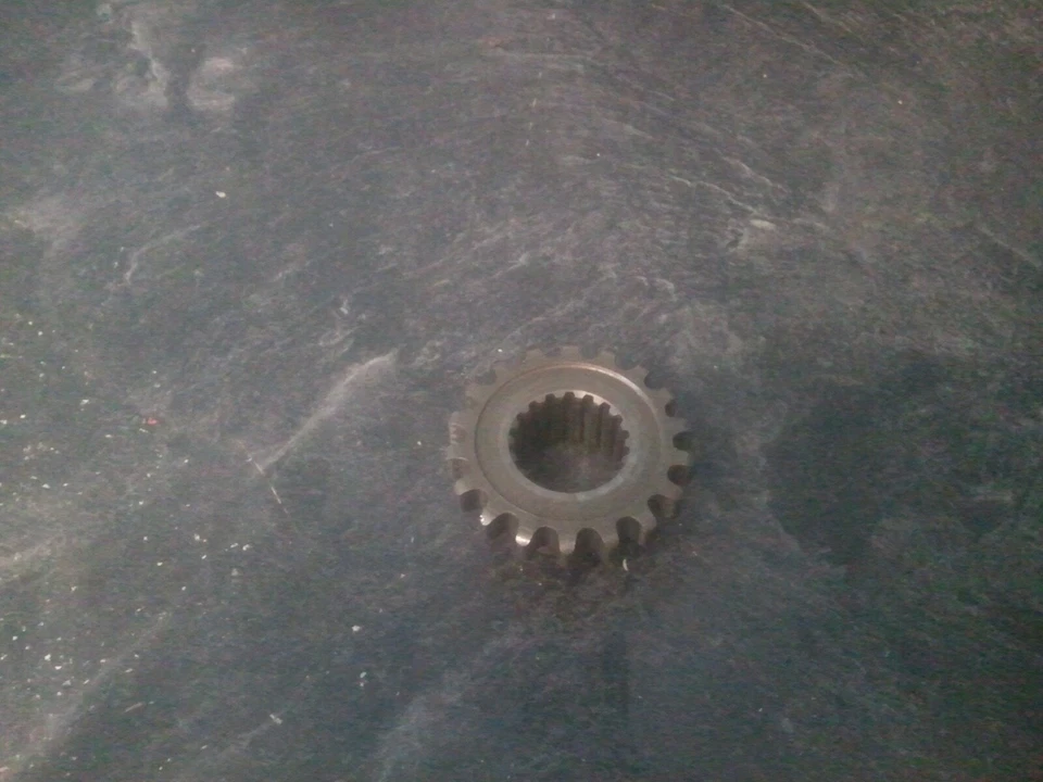 Conjunto de piñón accionado por generador Kawasaki 91-03 # 12046-1127 Ninja ZX-9R 900 Foto 2 de 2