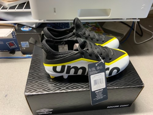 Umbro Pivot Soccer Baseball Sport Cleat Youth White/Yellow/Black New in Box - Picture 7 of 18