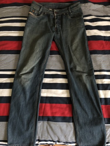 Diesel Jeans Size 28 RN93243 CA25594 