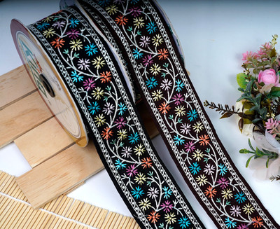 Indischer Sari Dupatta Verzierung mehrfarbig Blumenstickerei Spitzenborte 5 cm