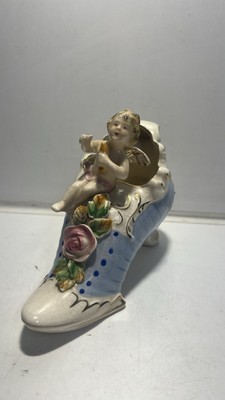 Occupied Japan Porcelain Shoe with Cherub   5  Vintage Figurine
