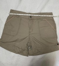 Carhartt Shorts Women s Size 12 Relaxed Fit Beige Roll-up Legs 100 cotton
