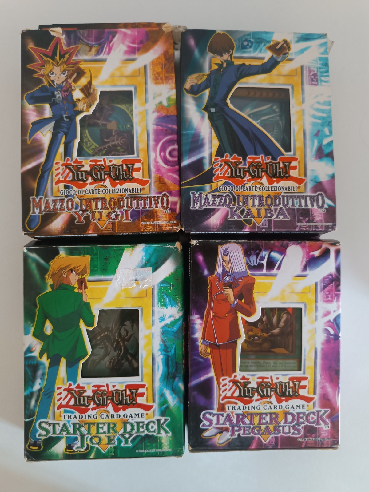 Collezione Vintage Starter Decks Yu-Gi-Oh (Set Completo dei 4 Protagonisti)