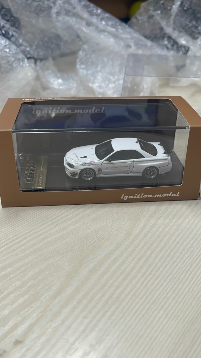 Ignition Model IG2721 1/64 Nissan Skyline GT-R Mine's(R34) White