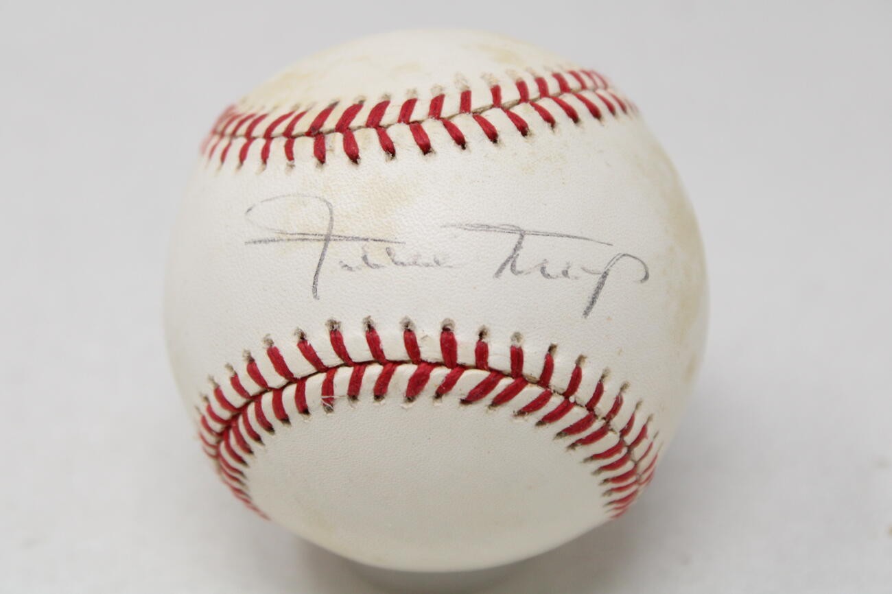 Willie Mays ONL Baseball Signed Auto PSA/DNA Giants PSA Autograph *234 ID:449518