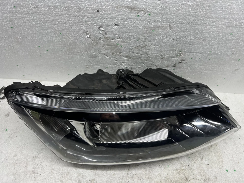 SKODA FABIA 3 2014 - 2018 SCHEINWERFER Hauptscheinwerfer rechts Guter Zustand - Bild 3 von 4