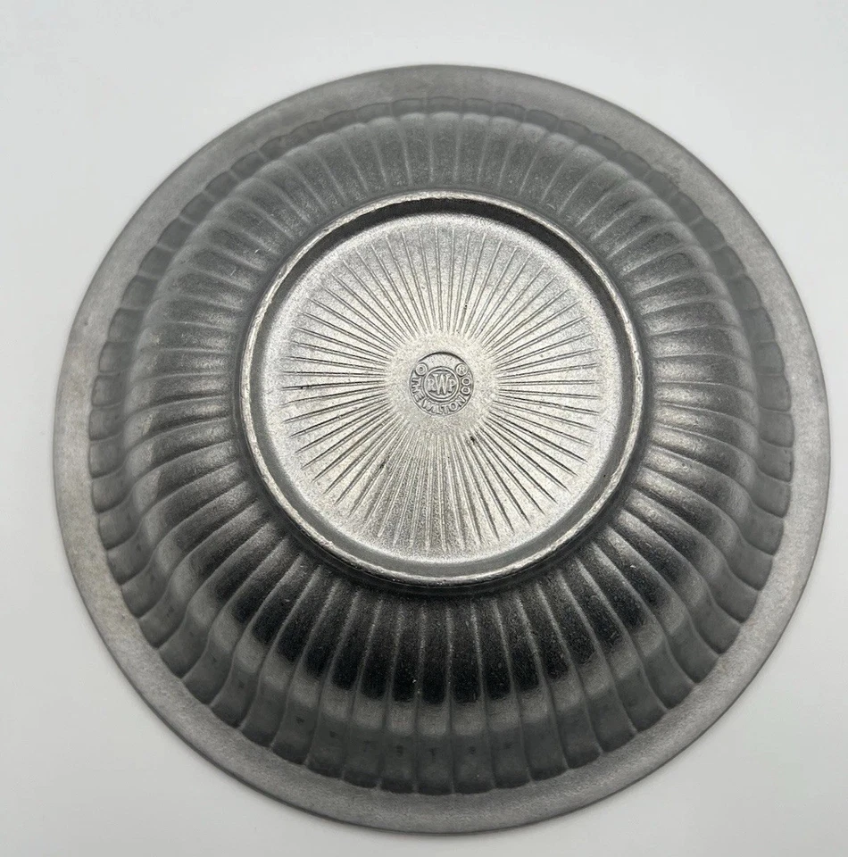 Wilton Co. Оловянная чаша с краями 4 дюйма x 12 дюймов — рождественский декор подарок конфеты серебро мама - Изображение 3 из 4